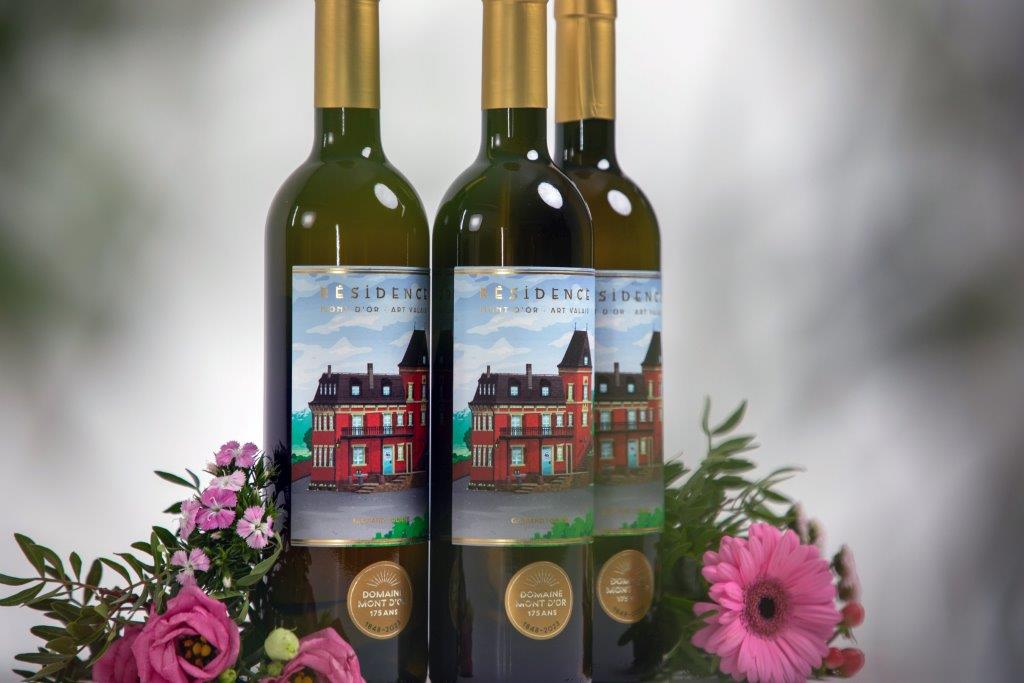 Spezielle Box mit 3 x Fendant "La Perle du Valais" 75cl 2023 in Zusammenarbeit mit Art Wallis